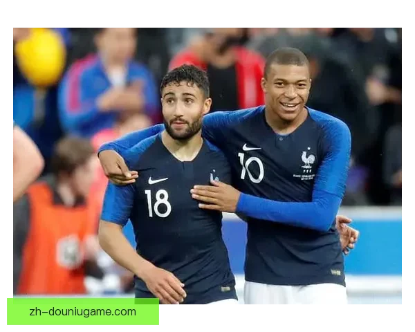 霍芬海姆女足主场小负沃尔夫斯堡女足比赛回顾与亮点分析 霍芬海姆女足主场小负沃尔夫斯堡女足比赛回顾与亮点分析